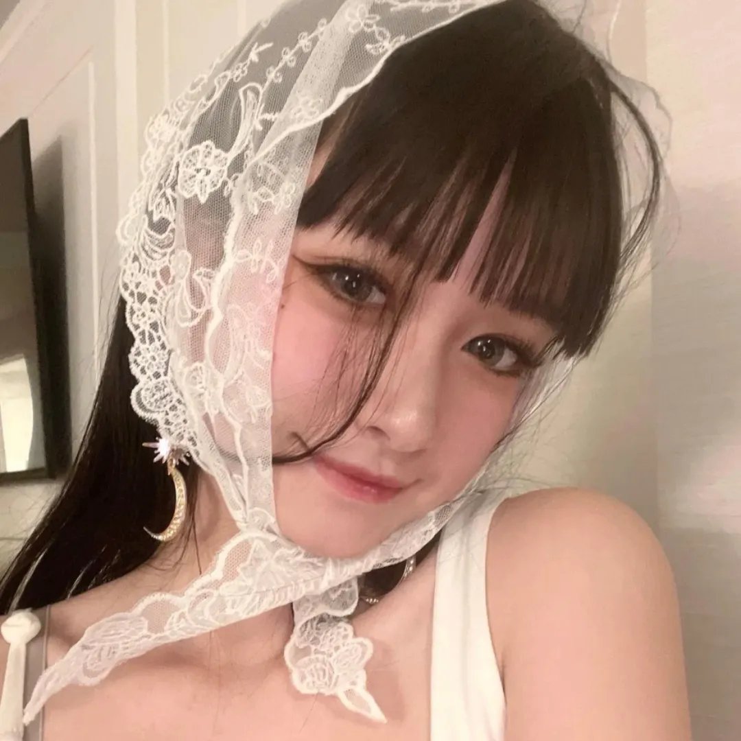 赖猫的狮子倒影